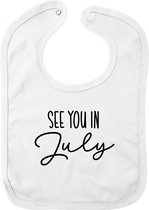 Slabbetje baby - See you in July - Wit - Zwangerschap aankondiging - Geboorte - Newborn - Familie uitbreiding - Pregnant - Pregnancy announcement - Baby aankondiging - Slab