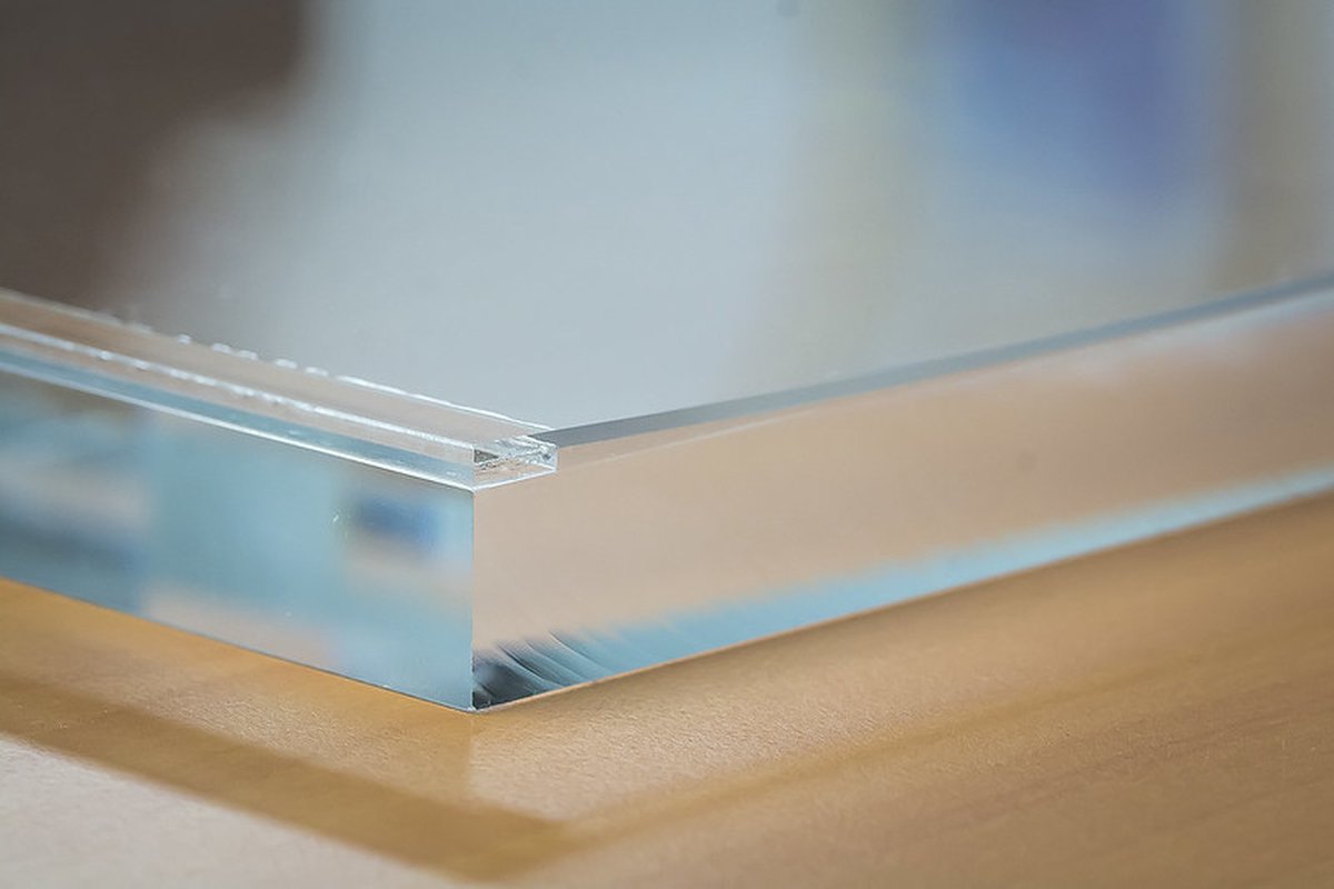 Acrrynii 6-stuks A4 Plexiglas Tafelstandaard T-vorm Tafelmenuhouder van Transparant Acryl voor Menu's, Borden, Restaurants, Hotels, Winkels, Kantoor