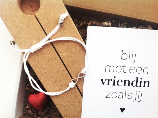 Cadeaupakket blij met een vriendin zoals jij | brievenbus | liefste