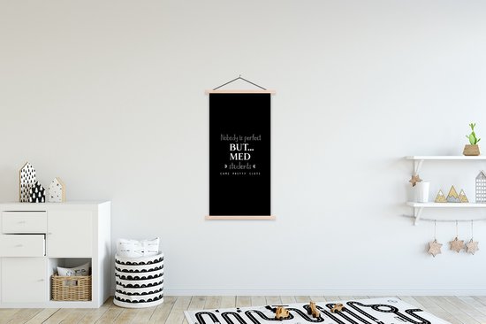Porte-affiche avec affiche - Affiche scolaire - Citation - Student - Médecine - 60x120 cm - Lattes transparentes