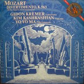 Mozart: Divertimento, K 563 / Kremer, Kashkashian, Ma