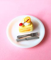 Miniatuur keuken Gebakje met bestek op bordje - sinaasappel / poppenhuisinrichting 1:12 / Keukenminiatuur accessoires