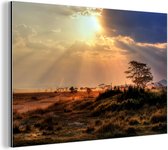 Wanddecoratie Metaal - Aluminium Schilderij Industrieel - Prachtige zonnestralen schijnen door de wolken in het Nationaal park Serengeti - 90x60 cm - Dibond - Foto op aluminium - Industriële muurdecoratie - Voor de woonkamer/slaapkamer