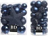 70x stuks kunststof kerstballen met ster piek donkerblauw 5, 6 en 8 cm - Kerstversiering