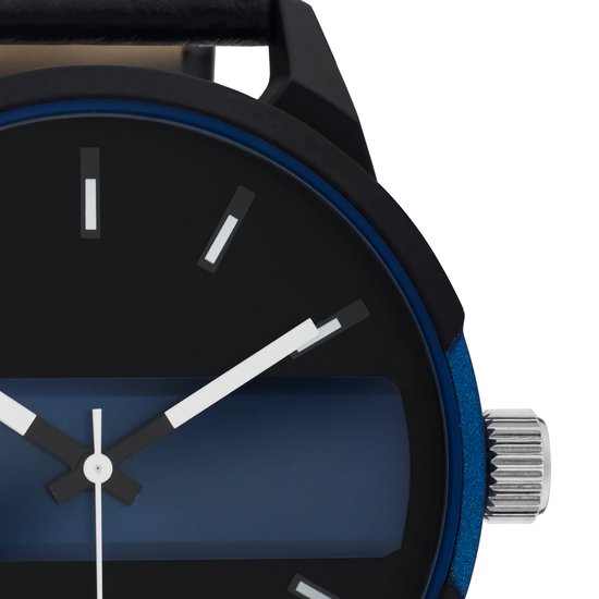 Oozoo Polshorloge Basic Line met klinknagels lederen band in metallic