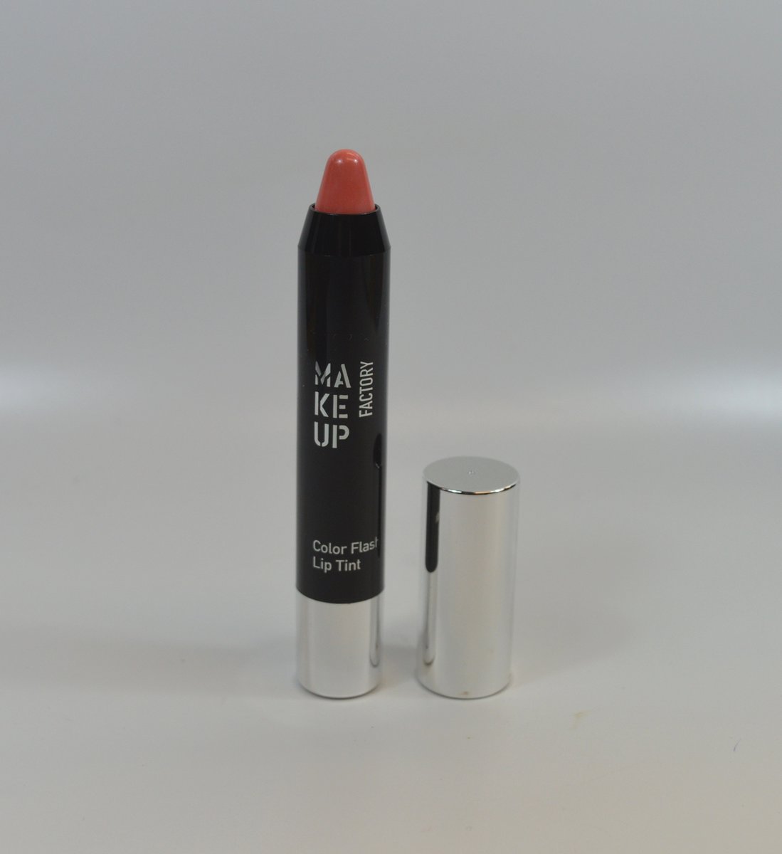 Make Up Factory Color Flash Lip Tint Lipstick #25 Apricot Kiss