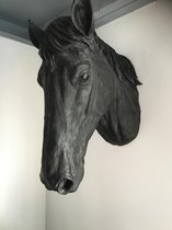 Paard  24X34X48 CM