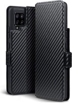 Samsung Galaxy A42 hoesje - MobyDefend slim-fit carbonlook bookcase - Zwart - GSM Hoesje - Telefoonhoesje Geschikt Voor: Samsung Galaxy A42