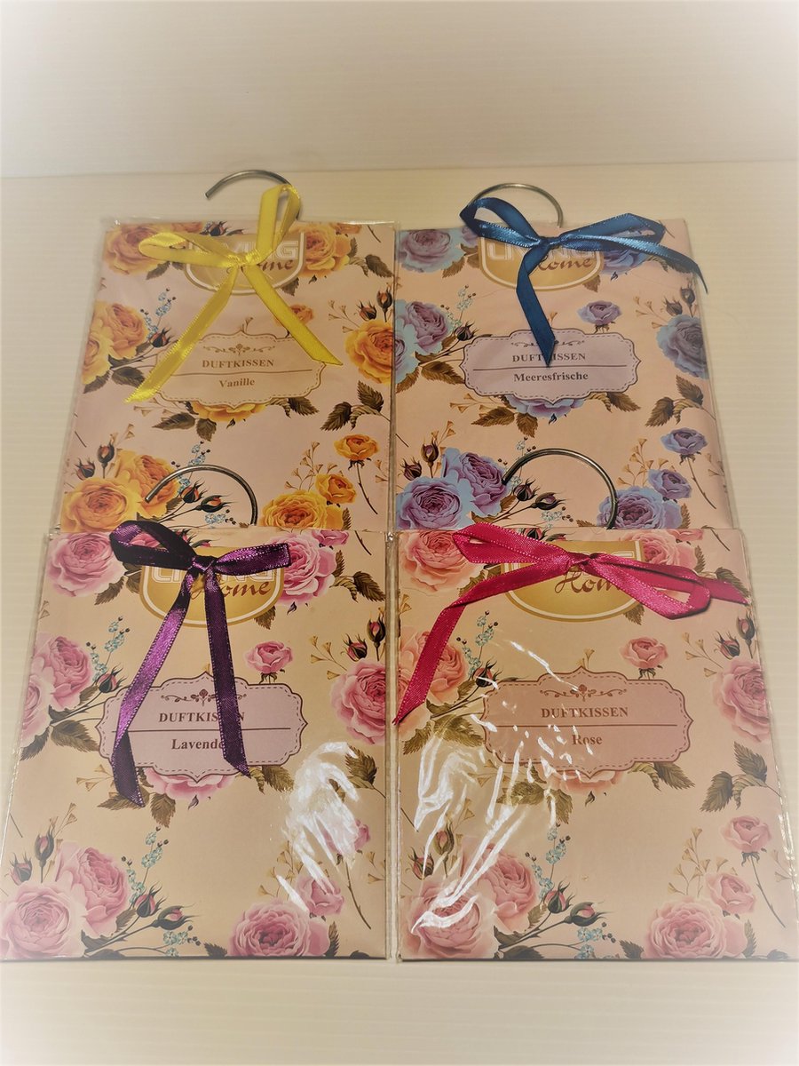 Geurzakjes voor in de kledingkast kleerkast pakket met 4 geuren: Roos, Lavendel, Vanille en Zeefris