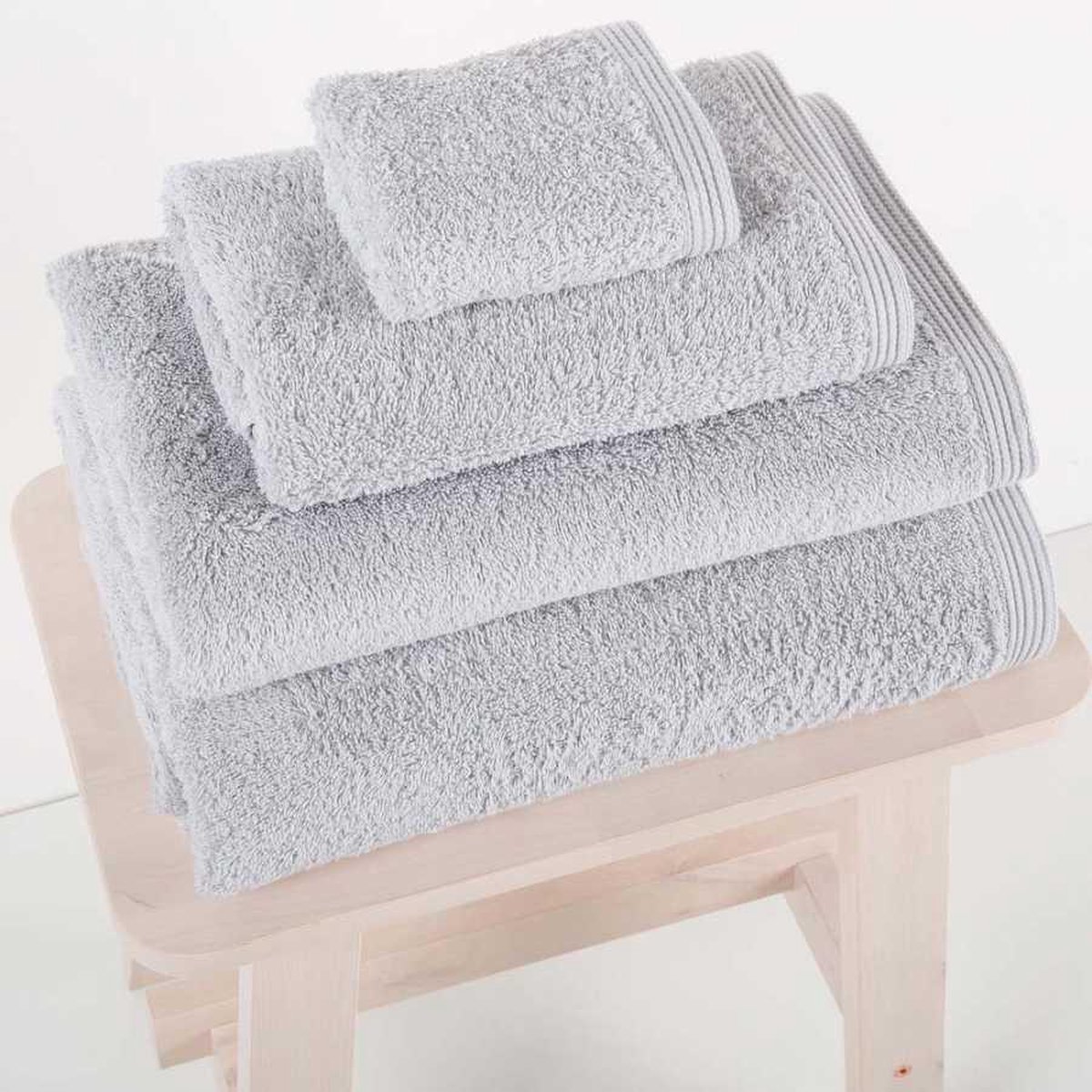 Graccioza SOREMA handdoek (2 stuks) gekamd katoen, 70x140cm - Silver (licht grijs)