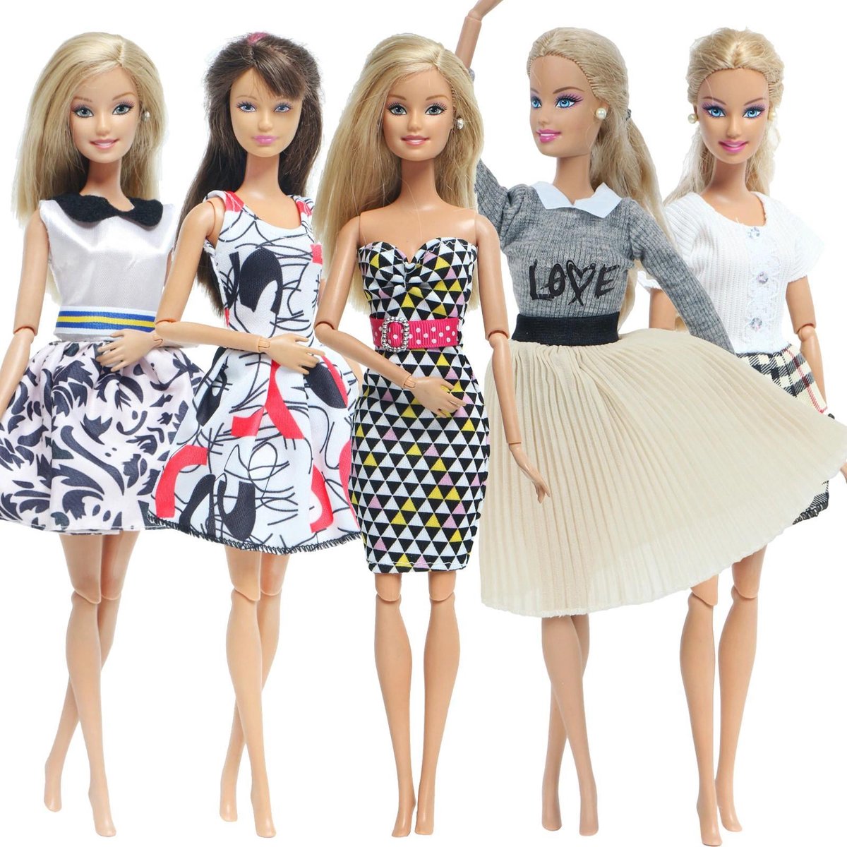 Set de vêtements barbie avec 4 robes et jupe plissée avec pull - 5 x  Vêtements pour