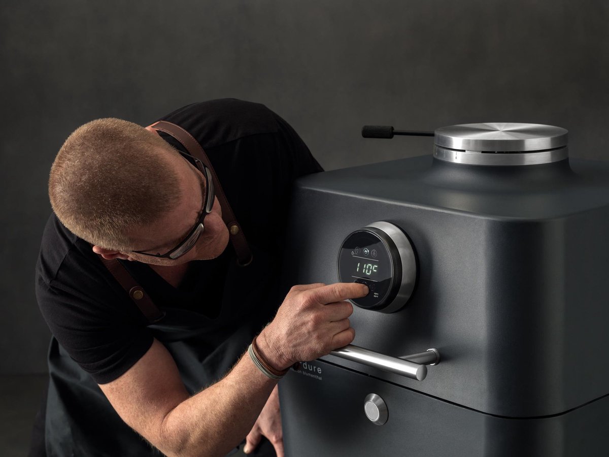 Everdure 4K - Charcoal Barbecue - Anthracite