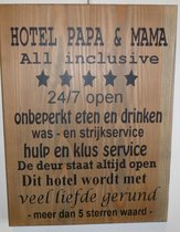 hotel papa en mama steigerhout bruin