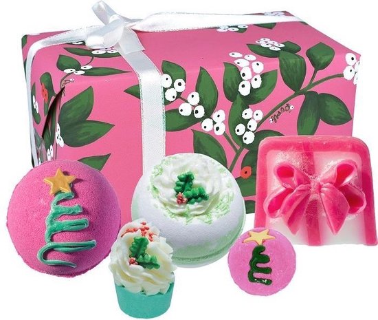 Bomb Cosmetics Under the Misletoe Gift Pack Noël Noël Noël | bol.com