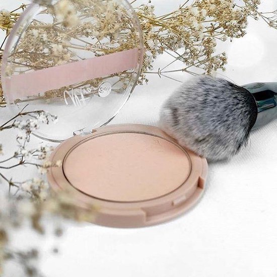 Bell Ultra Blurring Compact Powder bol