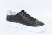 AQA A66319 Zwarte sneaker dikke witte zool (Maat - 42)