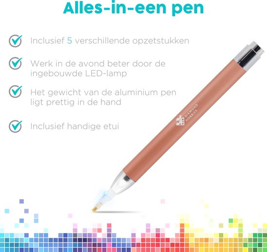 Un stylo de peinture diamant couleur cuivre, avec 5 embouts et un étui inclus.