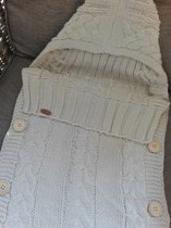 Gebreide baby slaapzak met knopen - 0 - 6 maanden - warm en met capuchon - wit
