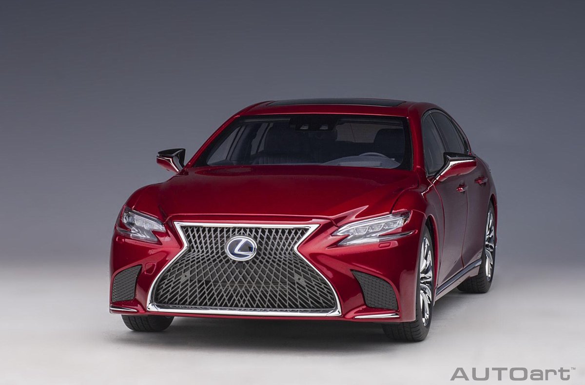 Lexus LS500h - 1:18 - AUTOart