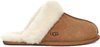foto van UGG Scuffette II Dames Sloffen - Chestnut - Maat 37