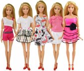 Poppenkleertjes - Geschikt voor Barbie - Set van 5 outfits voor modepoppen - 3 jurkjes, 1 jumpsuit, 1 rok, 1 blouse
