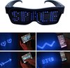Zwarte LED-bril met 'LOVE' in blauwe LED-lampjes en diverse patronen en animaties.