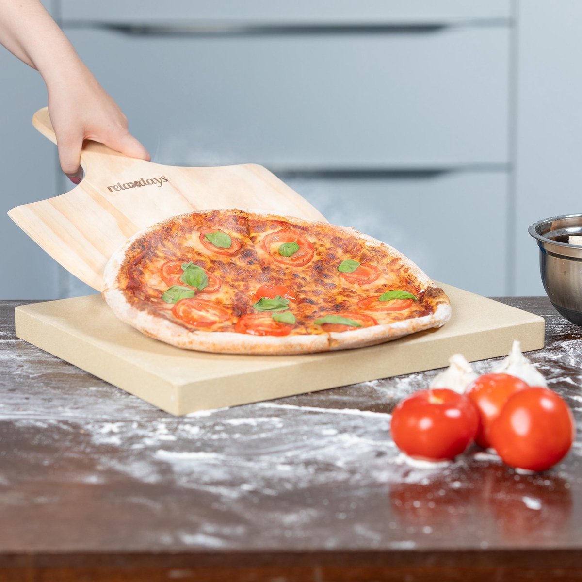 Ronde pizzasteen met pizzaschep HIER online kopen