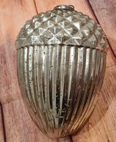Grote kerstbal glas - lengte 23 cm - oud zilver - eikelmodel