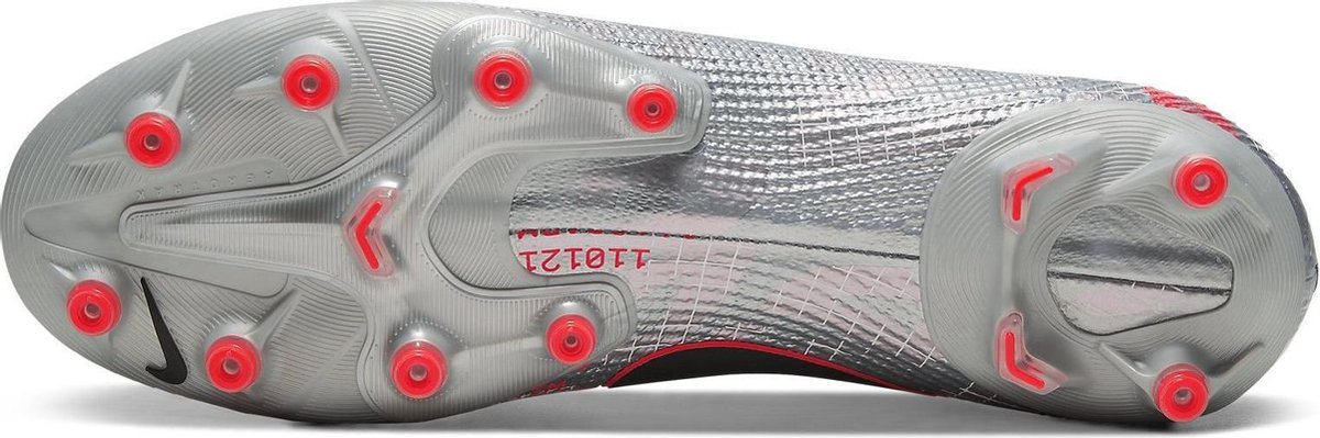Nike - Mercurial - Vapor 13 Elite AG 