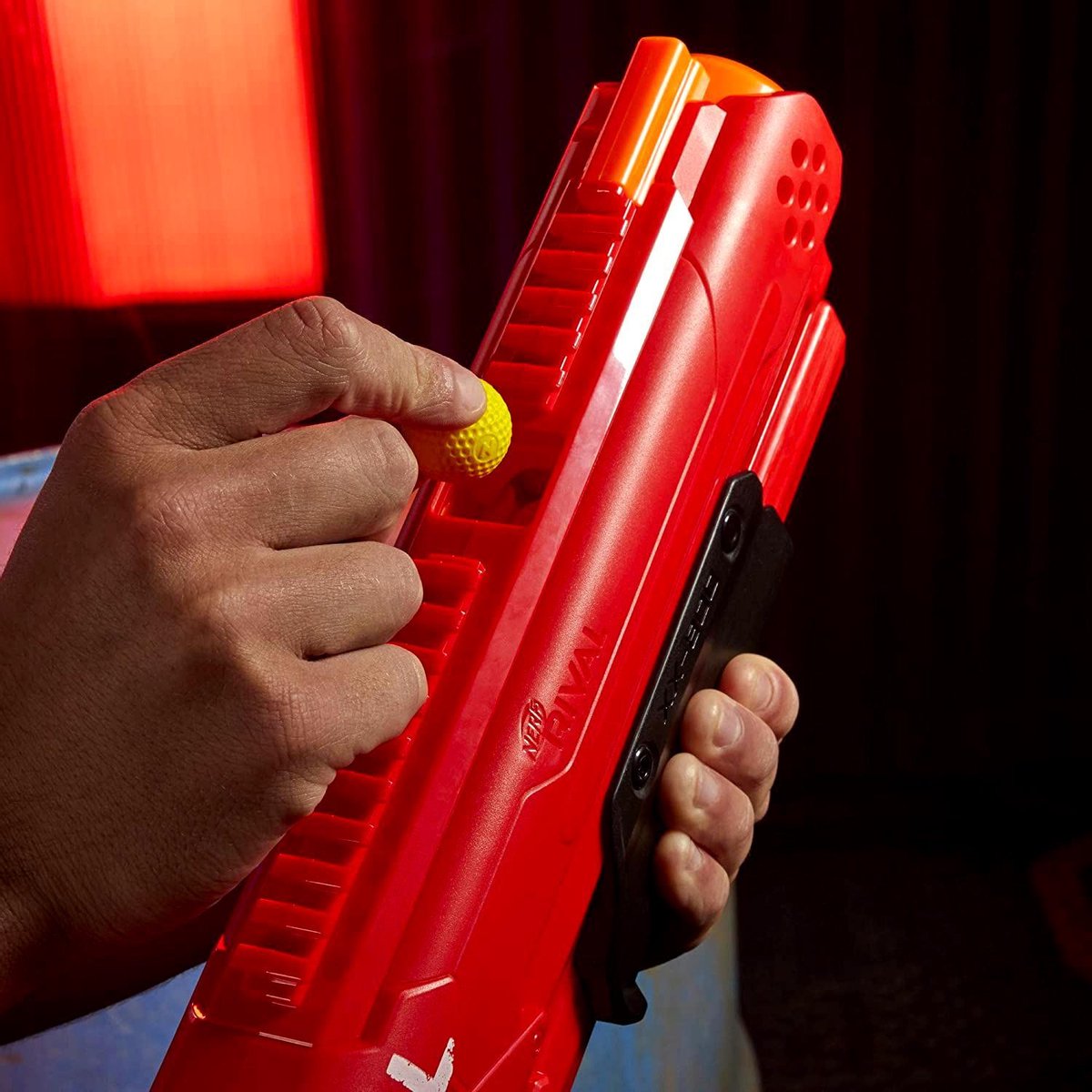 Bol.com NERF Rival Takedown XX-800 aanbieding