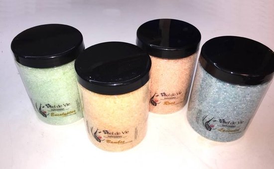 Badzout pakket 4 x 600gr uit  zeezout en dode zee zout. Jeneverbes, Roos, Eucalyptus en Lavendel - wellnesskadoos