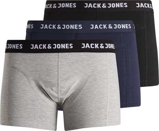 Lot de 3 boxers Jack & Jones gris, bleu marine et noir, chacun avec une ceinture logo.