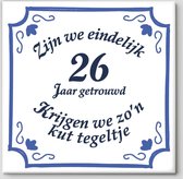 Huwelijk cadeau 26 jaar | Spreuktegel - Zijn We Eindelijk 26 Jaar Getrouwd Krijgen We Zo'n Kut Tegeltje| Spreuktegel | Kut tegeltje 26 jaar getrouwd | Gratis ophangsysteem