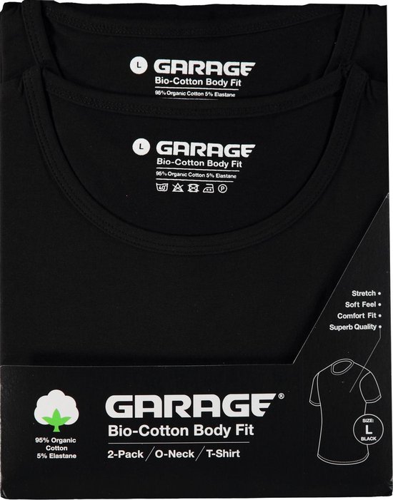 Verpakking van een 2-pack zwarte T-shirts met ronde hals. Toont de t-shirts en de productinformatie.