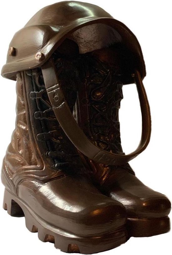 Exclusieve urn - military shoes