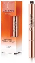 Cashmere - Cashmere Corrector Concealer Illuminating This Face In A 2.5Ml Brush