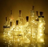 ByKemme 5x Kurk met LED verlichting - inclusief batterijen-kleur warm wit - wijnfles verlichting - decoratieve flesverliching 2 meter - 200 cm  - LED flessenlicht – partyverlichting - feestve