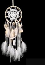 Dreamcatcher withe feathers