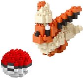 Bouw je eigen Flareon pokemon figuur speelgoed  + inclusief pokeball GO - Bekend van de kaarten - sword shield - knuffel speelgoed - verzamelmap - switch game - base