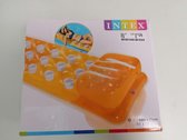Oranje intex luchtbed