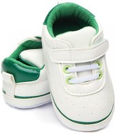 Witte (off white) met groene gympen - PVC - Maat 21 - Zachte zool - 12 tot 18 maanden