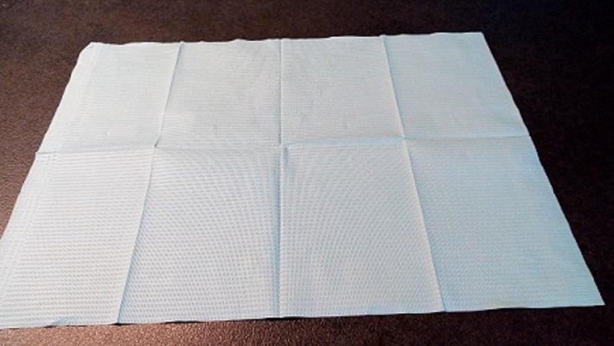 Dental Towels - 125 stuks - Wit - Waterdichte servetten - Schoonheidszorgen