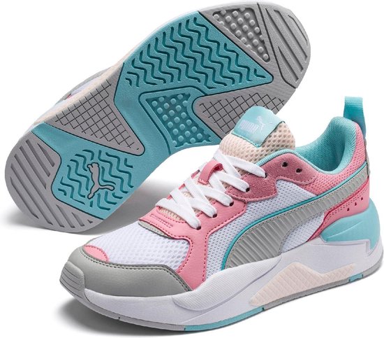 PUMA X Ray Jr Kinderen Sneakers - Puma White-High Rise-Peony-Gulf Stream-Rosewater - Maat 37.5 PUMA X Ray Jr Kinderen Sneakers - Puma White-High Rise-Peony-Gulf Stream-Rosewater - Maat 37.5