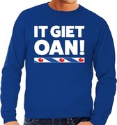 Blauwe sweater met Friese uitspraak It Giet Oan heren - Fryslan elfstedentocht L