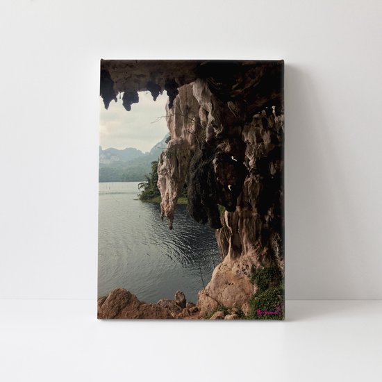 Grot | Zee | Natuur | Stichting BY Amanda | Canvasdoek | Wanddecoratie | 60CM x 90CM | Schilderij