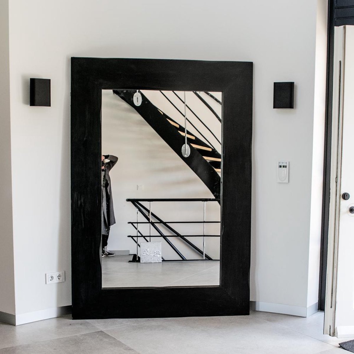 Exclusives - spiegel houten lijst zwart - 250x160 - spiegels XL - staand en  ophangbaar | bol.com