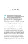 Pagina uit een boek met de titel 'VOORWOORD' en inleidende tekst.