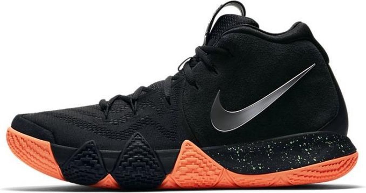 Kyrie 4 pumpkin best sale sole