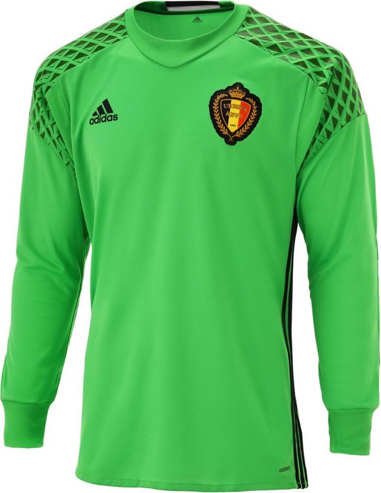 Hoeveel weegt een voetbalshirt hotsell