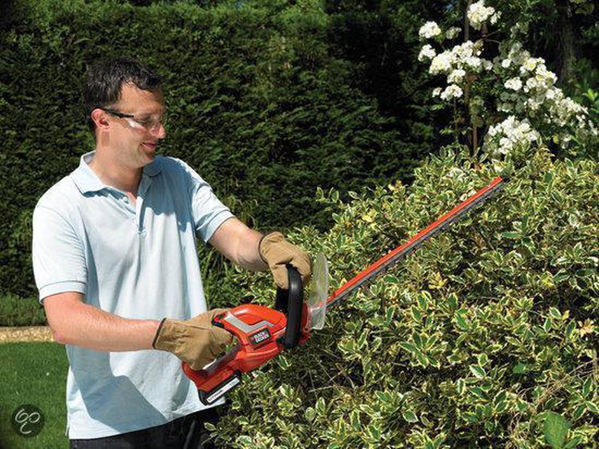 Tagliasiepi A Batteria BLACK+DECKER GTC1845L - Senza Fili, 18V, Lama Forte Per Rametti Spessi